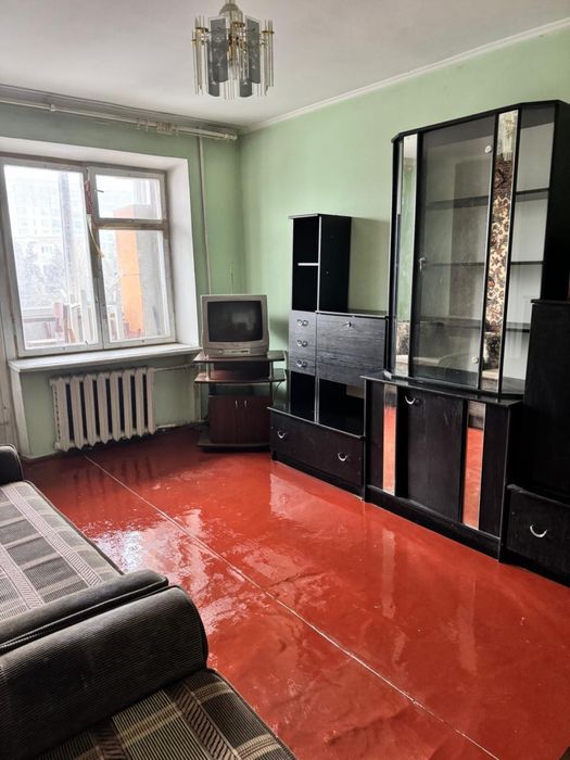 Продаж 2-х кімнатної квартири на вул. Коновальця