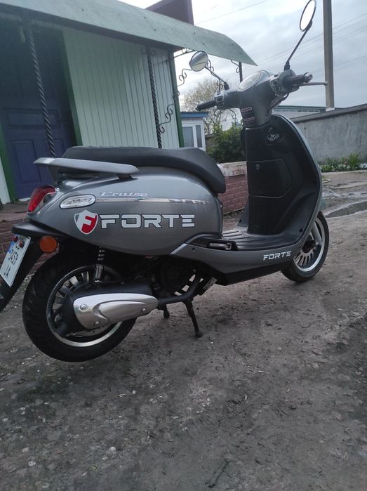 Скутер Forte cruise 150