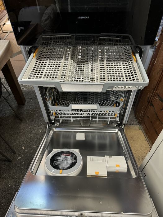 Maquina lavar louça miele