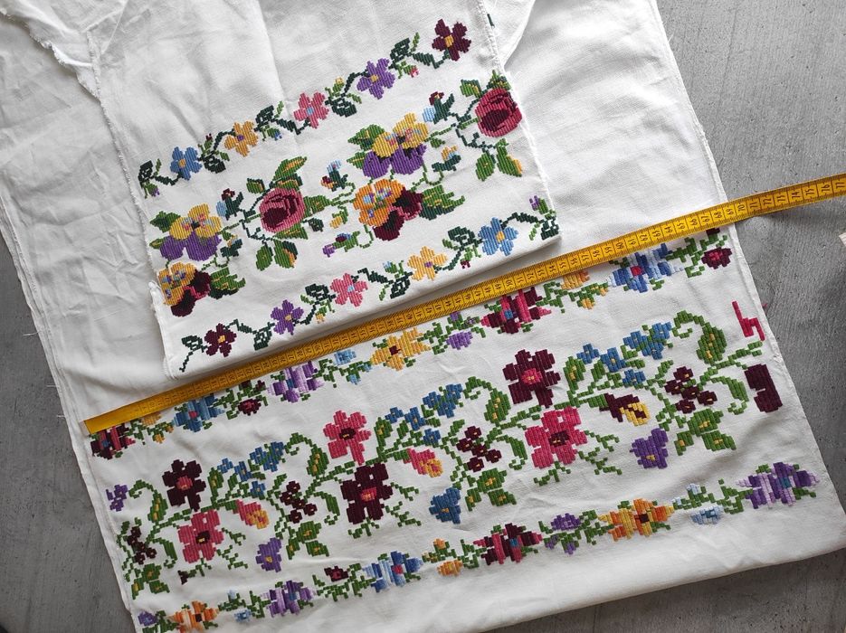 Вишиття наволочки давнє