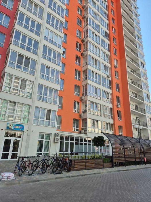 Продам 1 кімнатну квартиру з ремонтом Таїрова новий будинок