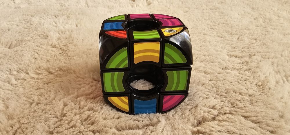 Kostka Rubika Rubik's Void