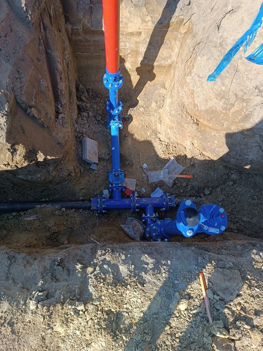 Przyłącza Wod Kan Gaz / Przewierty pod drogami /Usługi Hydrauliczne