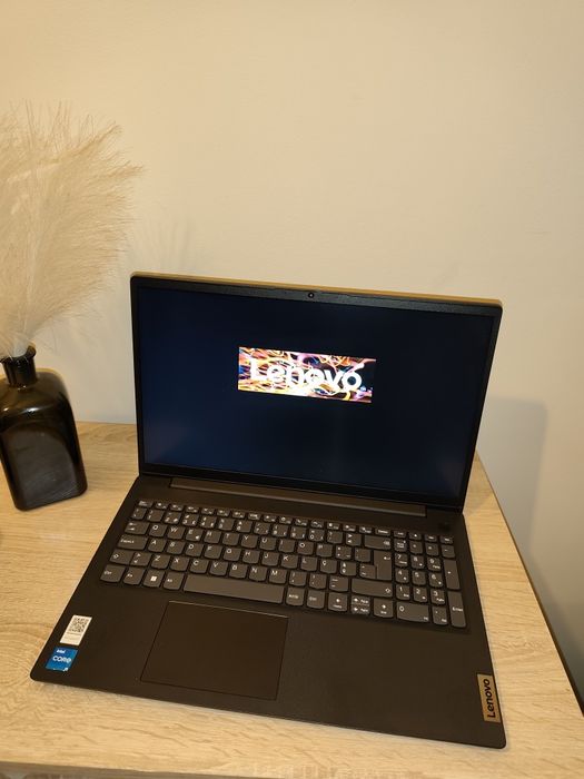 Lenovo V15 G3 IAP i5/8GB/256GB