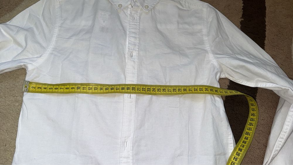 Біла сорочка для хлопчика, розмір 134. Нова.