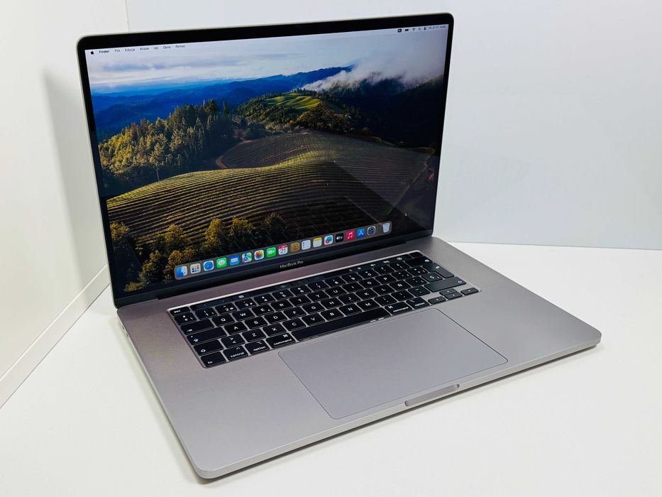 MacBook Pro 16 2019 Touchbar i9 16GB RAM 1TB SSD Super Stan