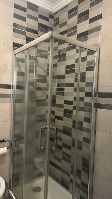 Quarto para casal com despesas incluídas, Póvoa de Santa Iria