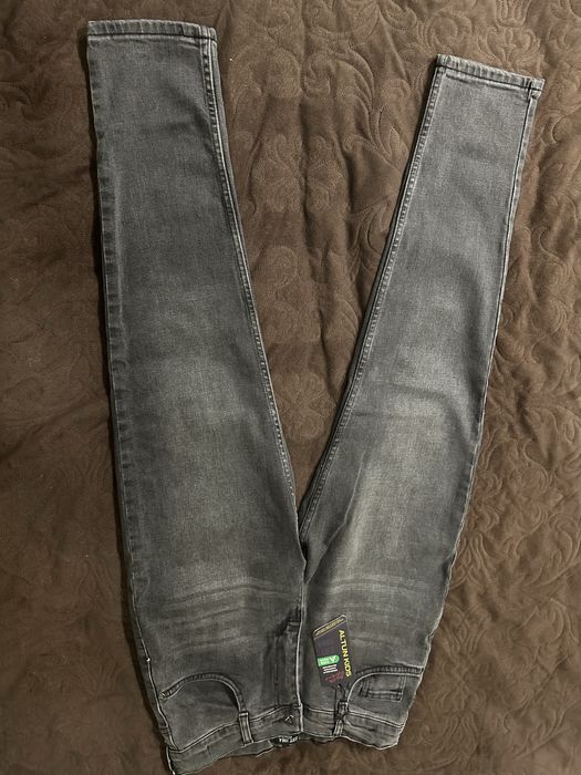 Джинси нові slim fit