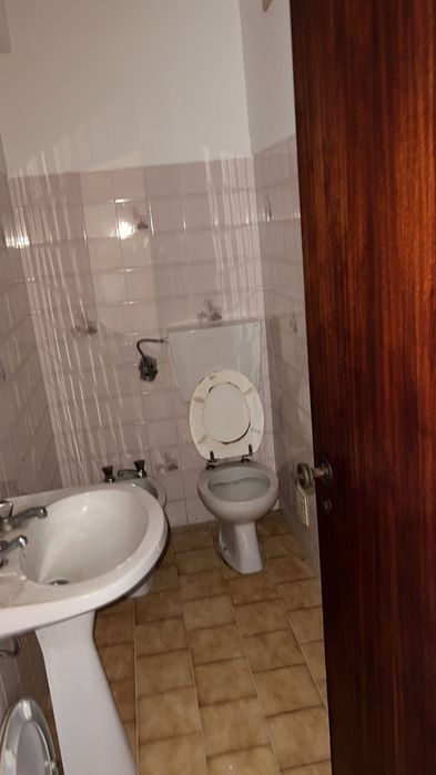 Quartos para alugar em amora