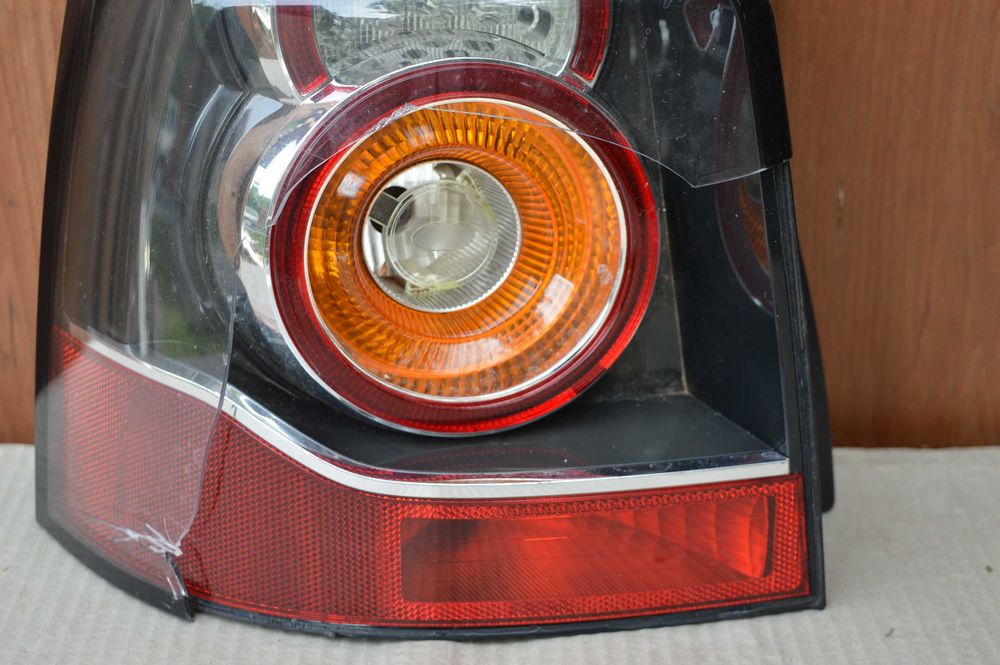 Land Rover Freelander II 2 LAMPA tył lewa LED