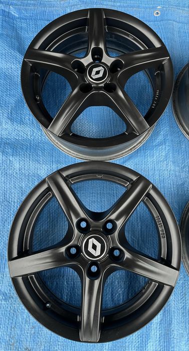 Диски R15 5x114.3 Reno Renault Megane Toyota Mazda Hyudai Kia