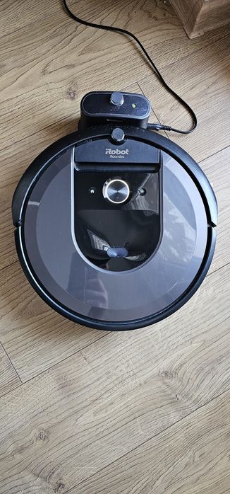 IRobot roomba i7