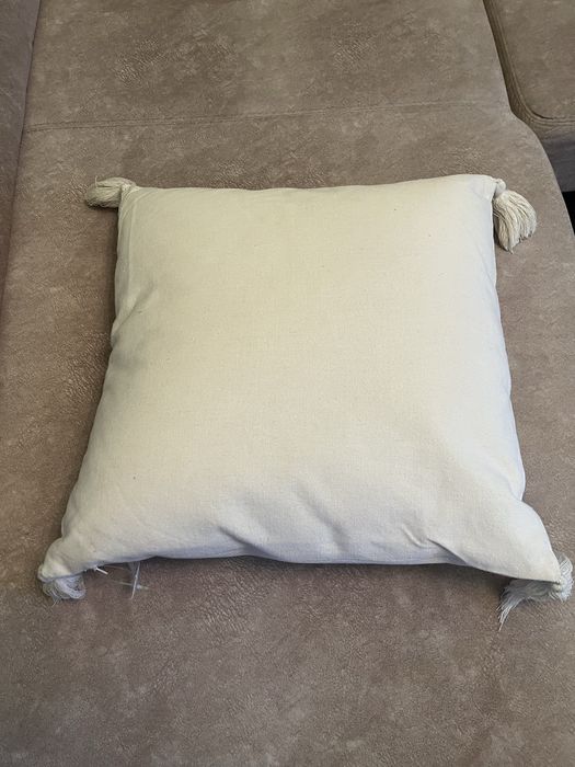 Продам подушки новые