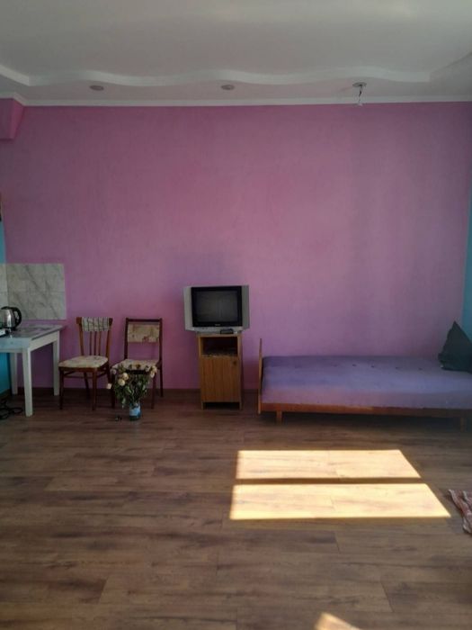 Продам велику  кімнату
