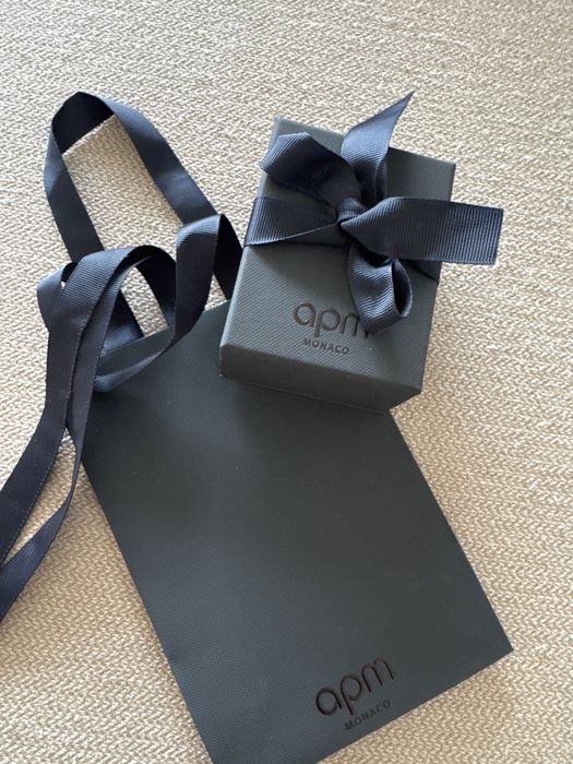 Коробка и пакет APM Monaco