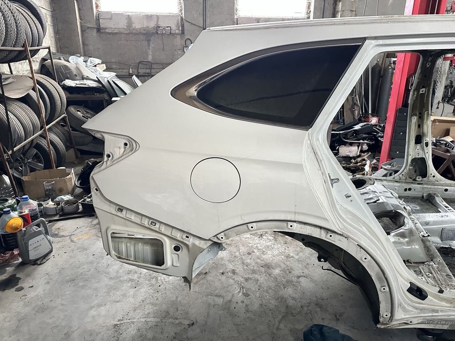 Чверть задня права Subaru Outback b16 2019-2022
