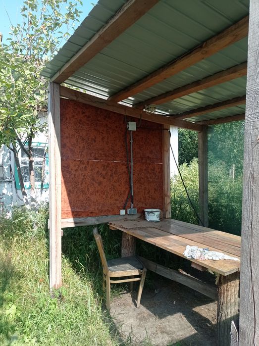 Садиба біля річки Десна. Село Лебедівка.