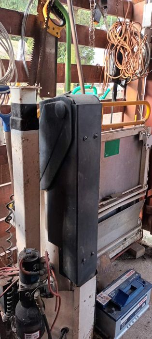 Winda inwalidzka/podnośnik do busa