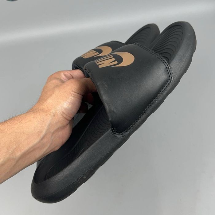 Тапки Nike тапочки пляжные найк сандали сланцы босоножки шлепки