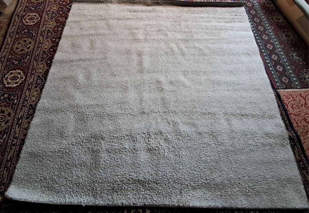 Wykładzina dywanowa 2x2m