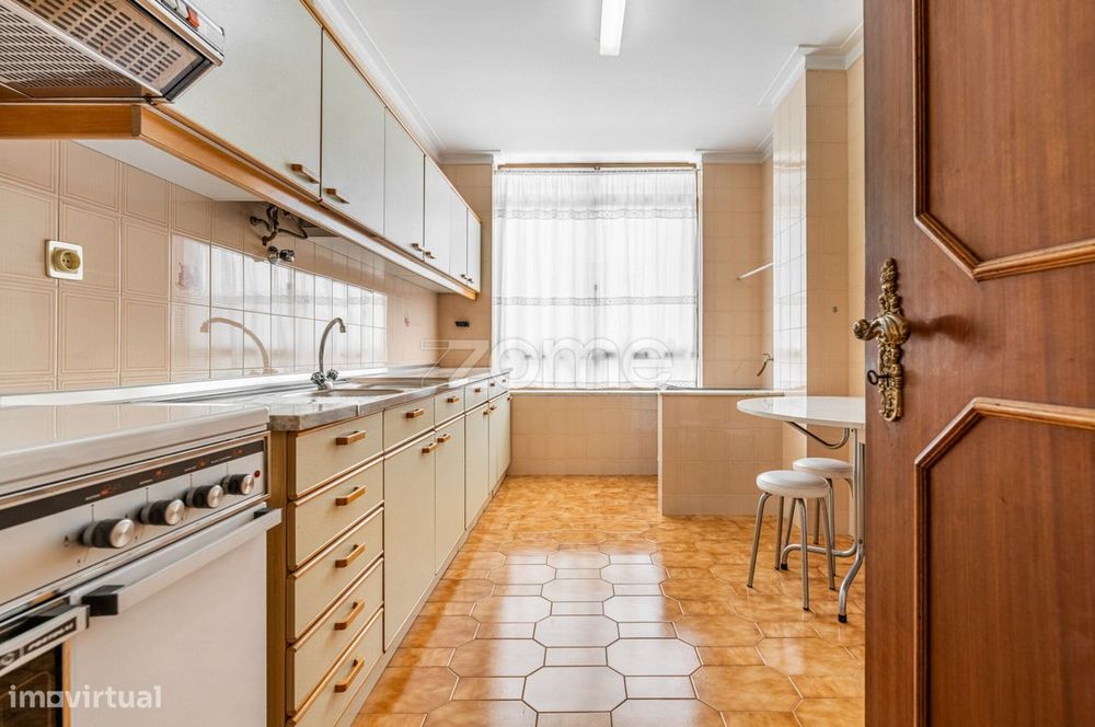 Apartamento T2 a 1 min. da Av. da Liberdade, em Braga.