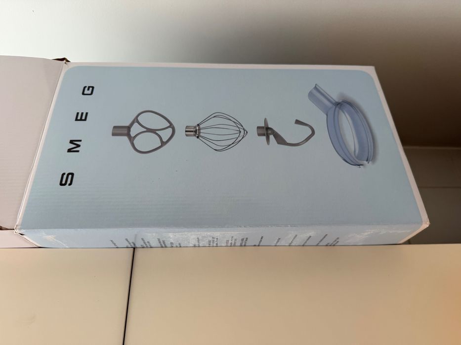 Urgente: Robot de Cozinha Smeg — como novo!