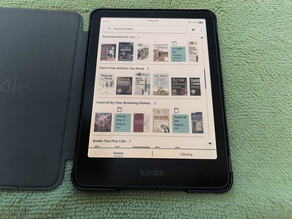 Amazon Kindle Colorsoft Signature Edition (32GB) — новий рідер + чохол