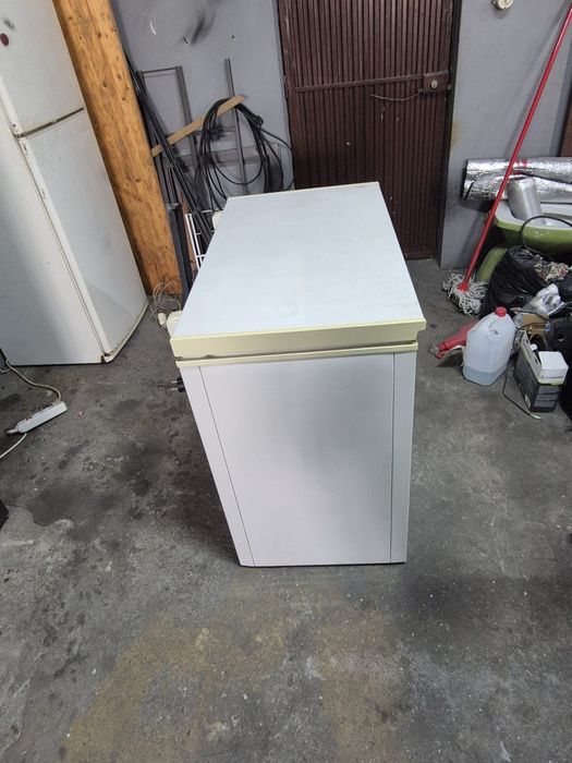 Arca Congeladora Horizontal Jocel 240L – A Funcionar Perfeitamente