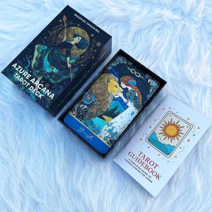 Карти таро у твердій коробці