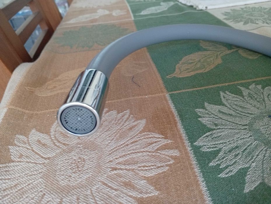 Flexible Kitchen Faucet427751994977177602