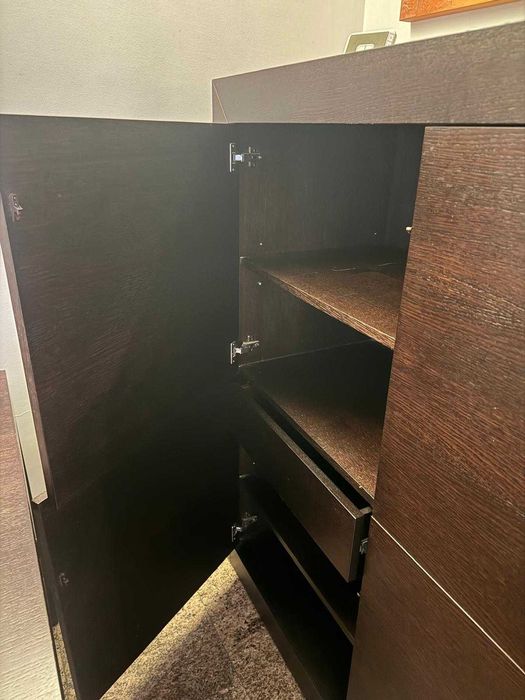 Mesa jantar + aparador + cadeiras