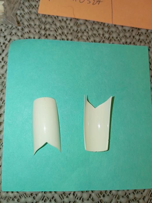 Formy/szablony do stylizacji paznokci , 90 sztuk