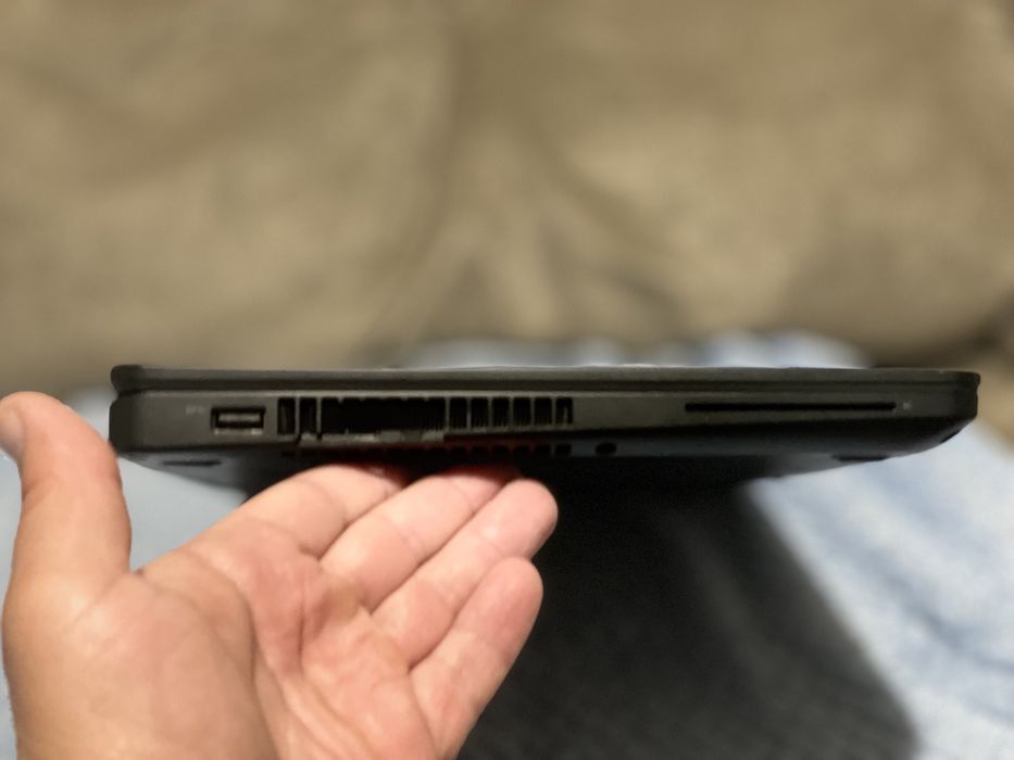 Dell 5470 Full HD, i5 6440HQ, 8Гб ОЗУ, SSD256ГБ