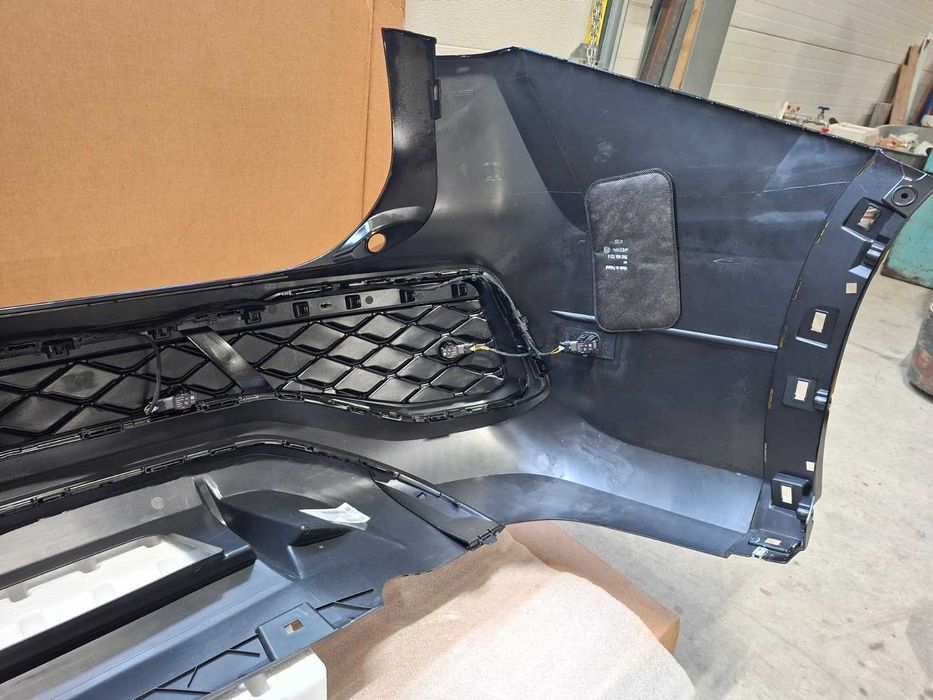 VW Tayron R-Line zderzak tył PDC Nowy Oryginał HLAK Y9T