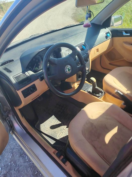 Sprzedam Skodę Fabia 2001r. Nowe OC
