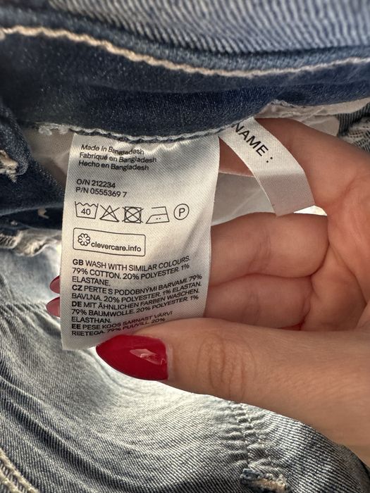 Ogrodniczki dla dziewczynki marki H&M