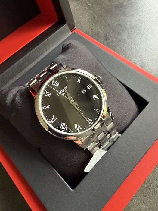 TISSOT CLASSIC DREAM 42MM T129.410.16.053.00