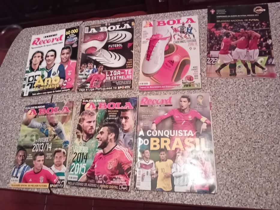 Conjunto de 7 Revistas de Futebol