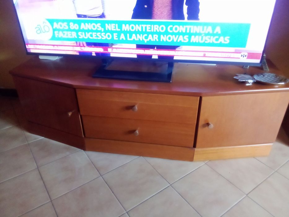 Móvel em módulos para sala