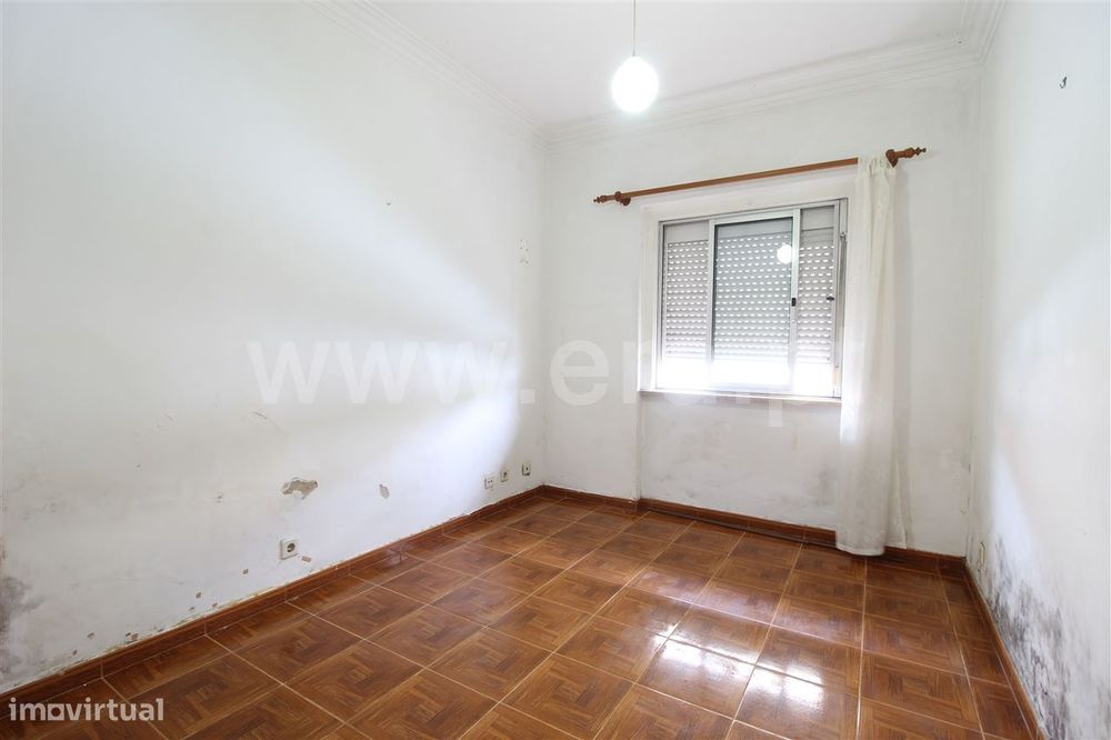 Apartamento T1 ; Amadora