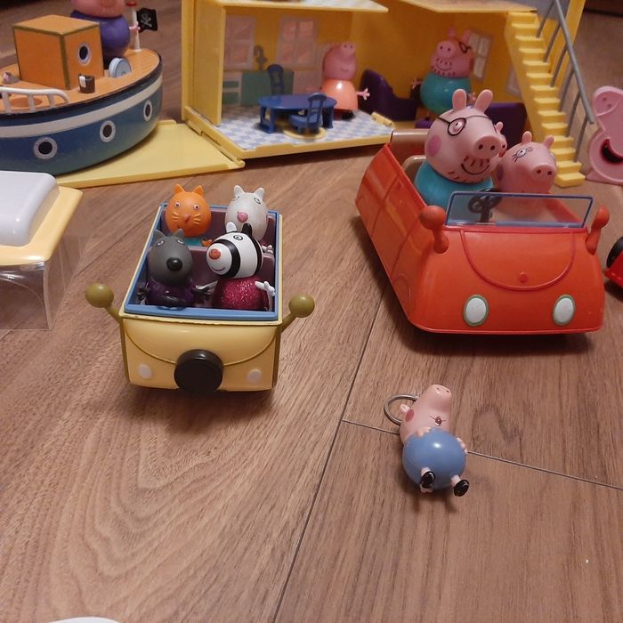 Zestaw świnka peppa domek łódka szkoła camper puzzle auto plecak plusz