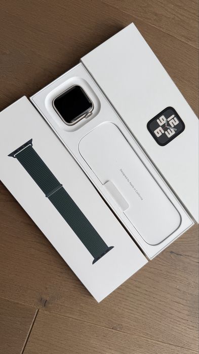 Apple watch MXEH3LL/A Apple Watch SE (Gen 2) 40mm Starlight AlLk Green SL GPS