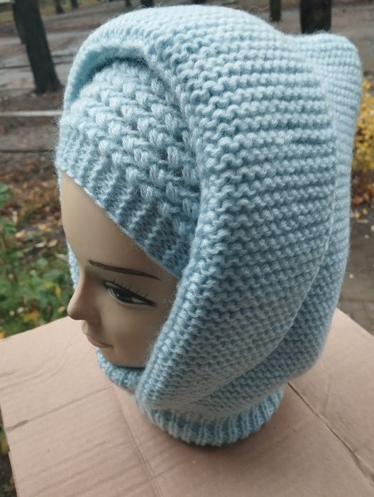 Шапки вязаные,Капор-Капюшшон из Ангоровой пряжи