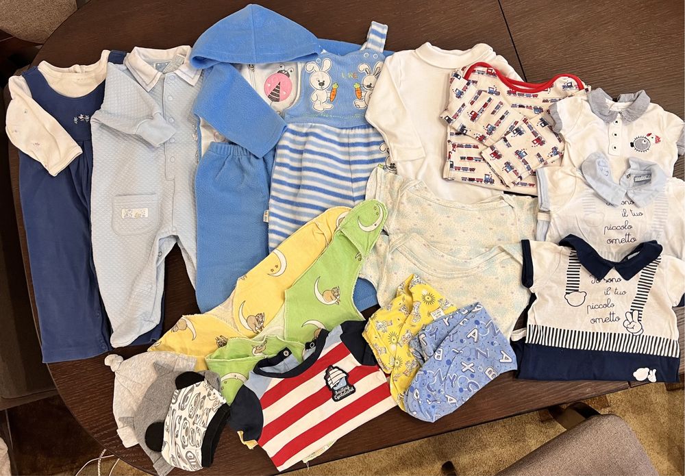 Комплект одягу з 20-ти речей