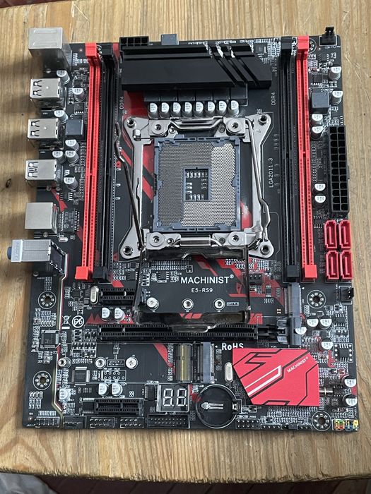 Материнська плата Machinist e5-rs9