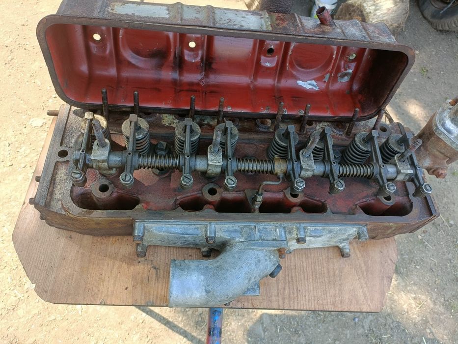 głowica silnika Perkins 4 A270