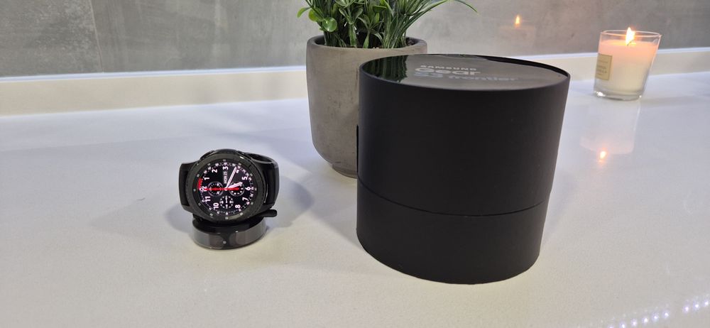 Samsung Gear S3 frontier SM-R760