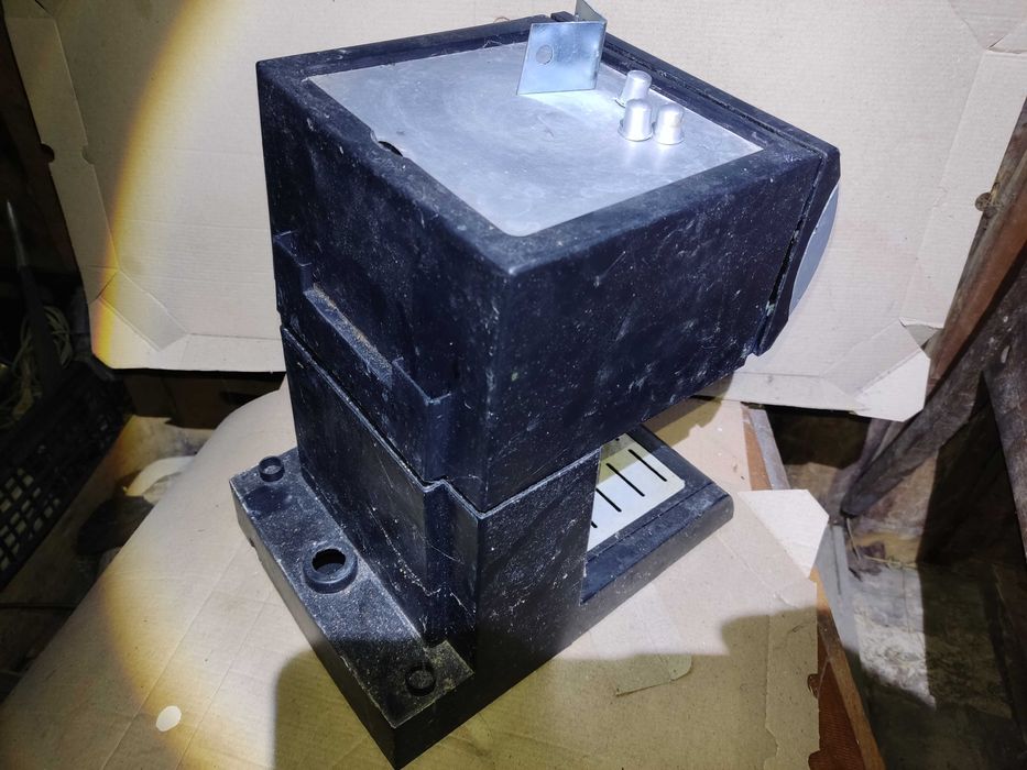 Кофеварка Vitek VT-1511 рожковая сам корпус комплект