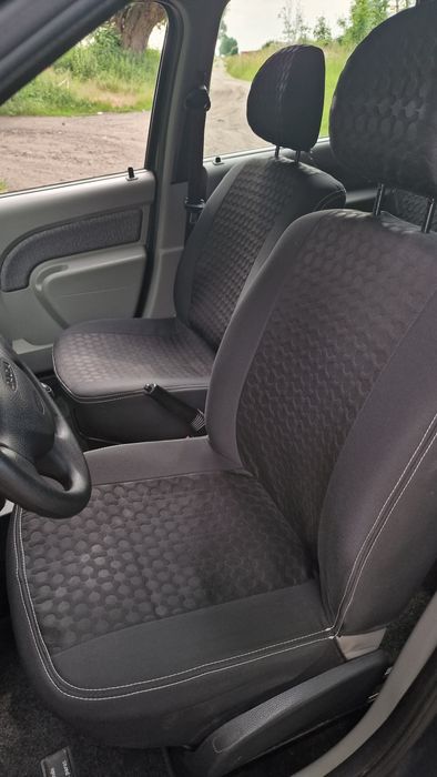 Dacia Logan 1.6 16v /7os./HAK /KLIMA /