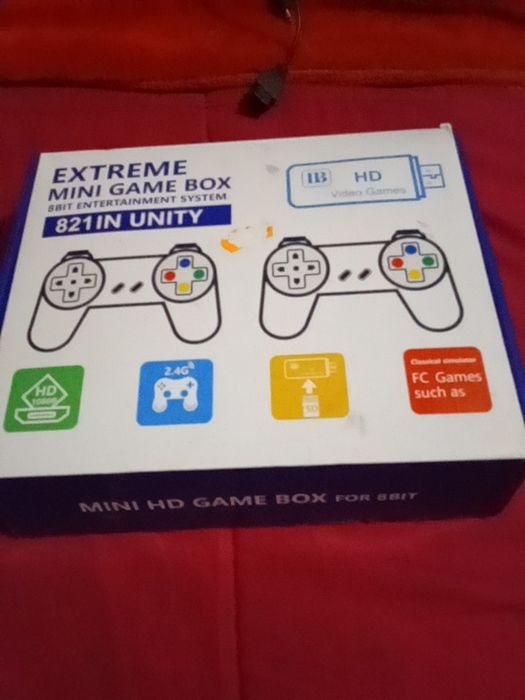 Extreme Mini game 8 bits HD 2.4 G cartão de memória SD de 821 jogos retrô gamers